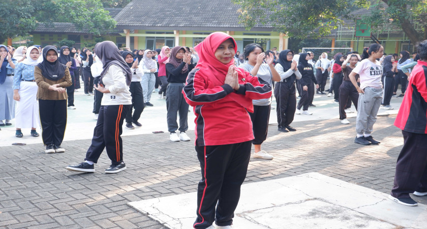 SMA Negeri 16 Semarang peringati Hari Anak Nasional Dengan Tema Anak Hebat, Indonesia Kuat Menuju Indonesia Emas 2045