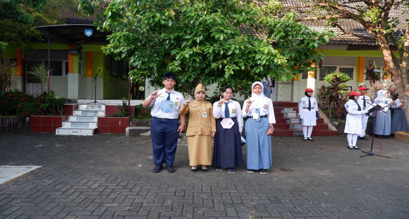 Pembukaan MPLS Ramah SMAN 16 Semarang Tahun Ajaran 2025/2026