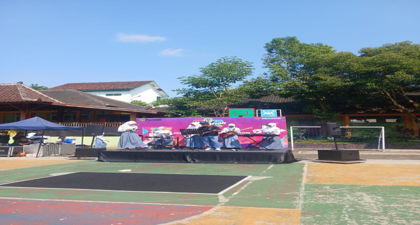 Top Coffee dan Prambors Hadir di SMA Negeri 16 Semarang, Sukses Menghibur dan Edukasi Anak Muda