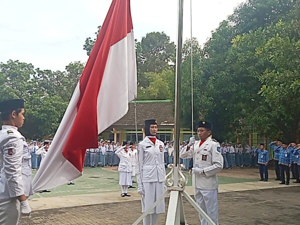 Dokumentasi Upacara Peringatan Hari Pahlawan ke-65 Tahun 2024